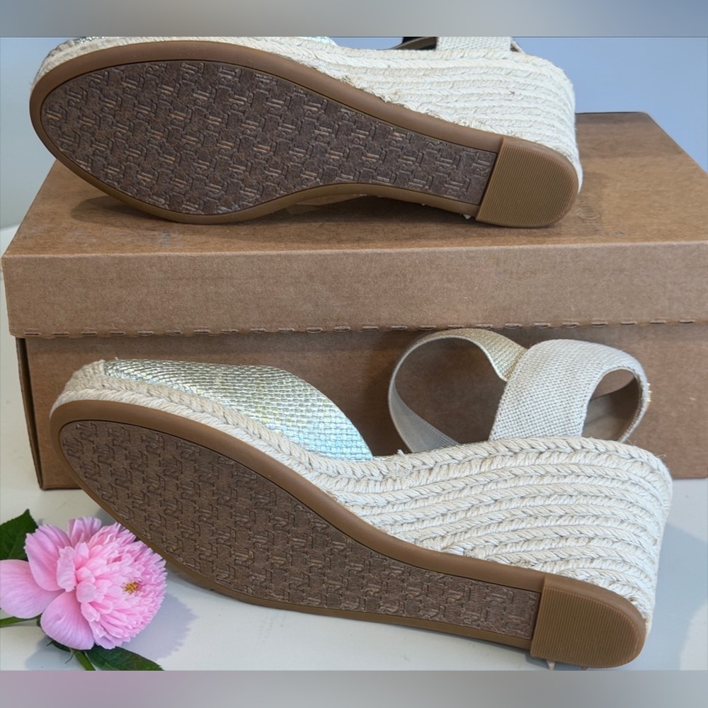 Lauren Ralph Lauren size 9.5 Pearl Espadrille Wedge Pumps BRAND NEW IN BOX! - Picture 8 of 12